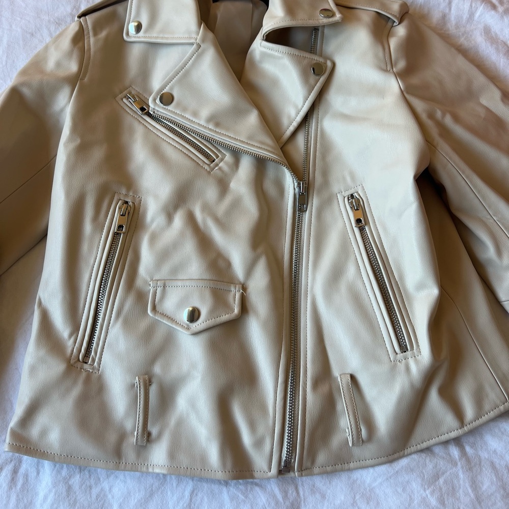 Zara cream leather jacket size M